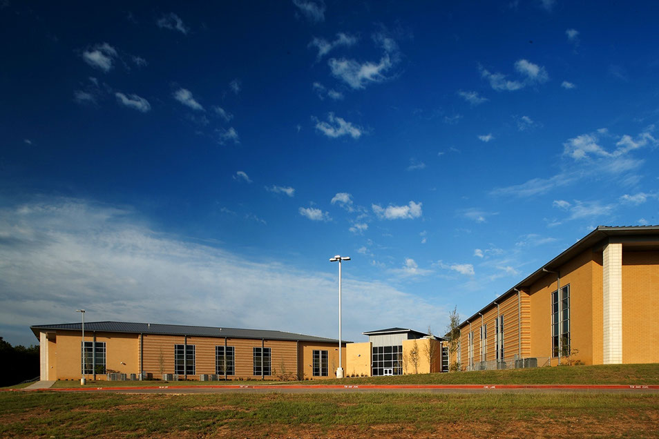 PINE TREE ISD MIDDLE SCHOOL PINE TREE ISD MIDDLE SCHOOL